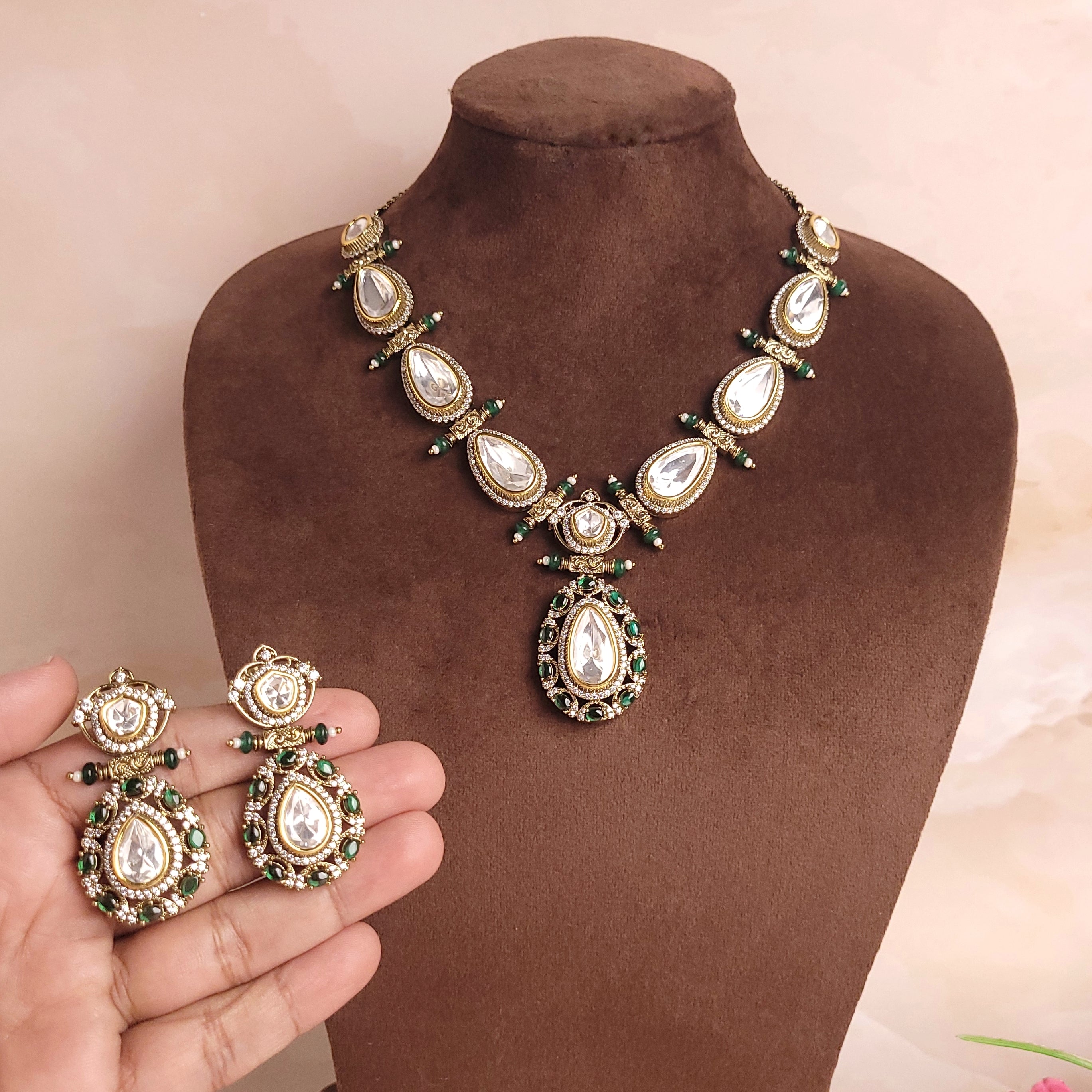 Beautiful Polki Kundan Jadau Antique Necklace Set showcasing intricate design and elegance.