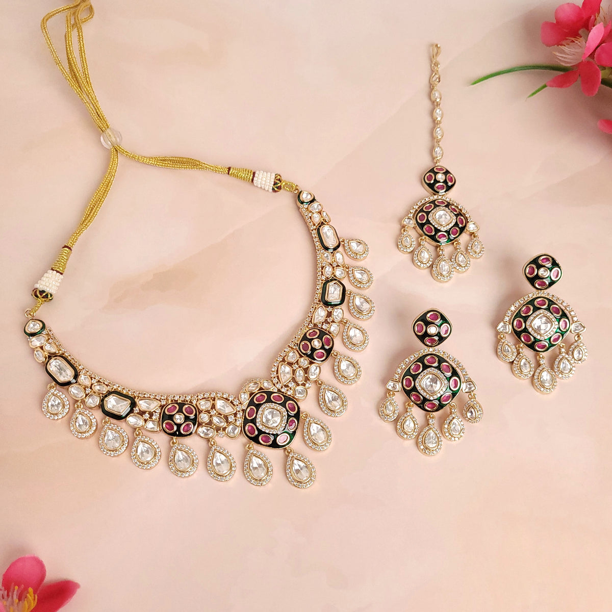 Stunning Kundan Design Set - Gold Plated Brass for Festivals and Parties