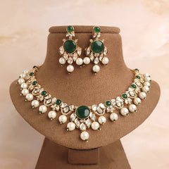 Kundan Necklace Green - Royal Emerald Design - Perfect for Brides