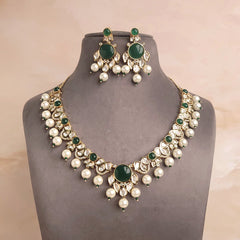 Kundan Necklace Green - Royal Emerald Design - Perfect for Brides